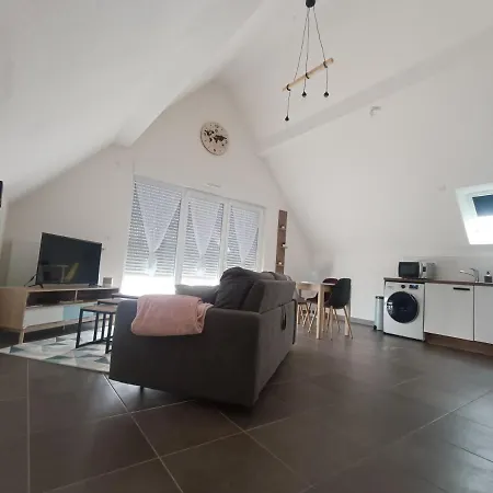 Apartment Au Pied Des Champs - T2 50m2 Au Calme *